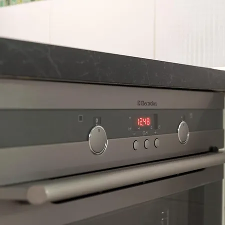 Peace And Comfort Near Center With Balcony, 500mb Wifi Apartmán Praha
