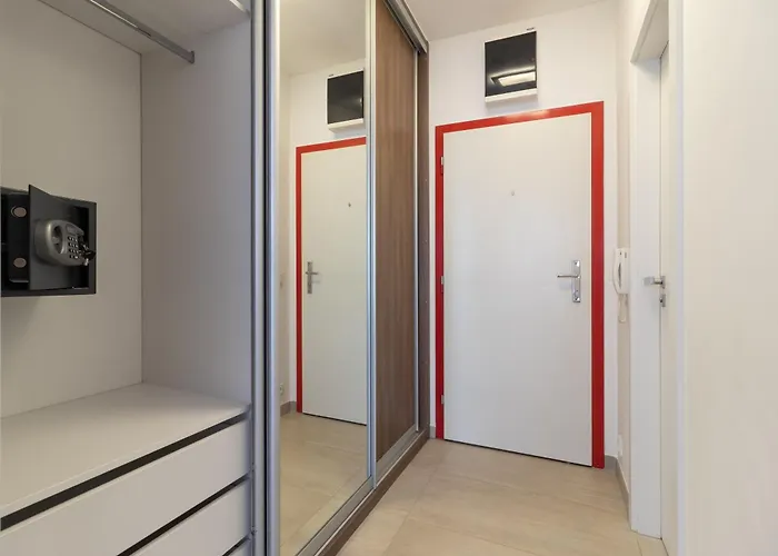 Peace And Comfort Near Center With Balcony, 500mb Wifi Daire Prag